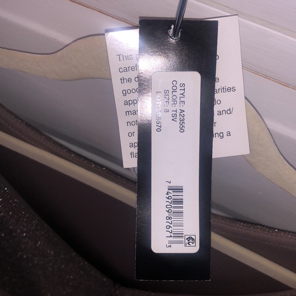 Betsy Adam BRAND NEW, NEVER WORN Dress - Picture 5 of 6